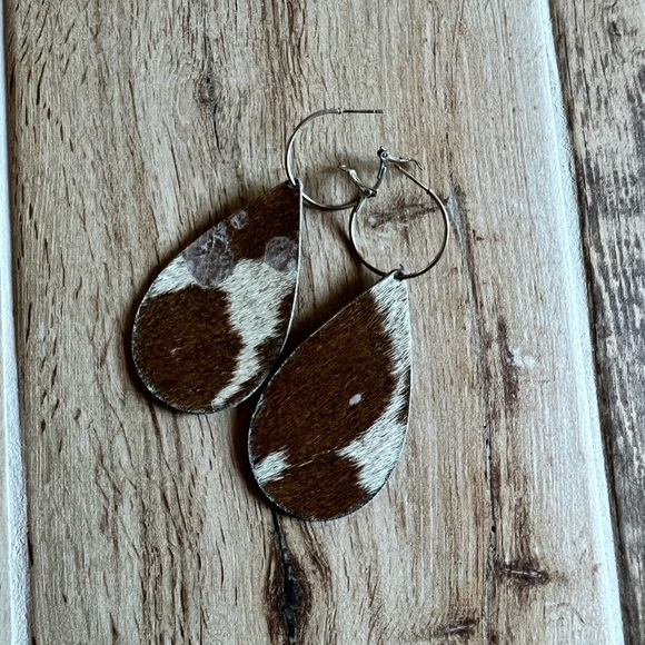 Earrings - 10 Pairs - Picture 3 of 10